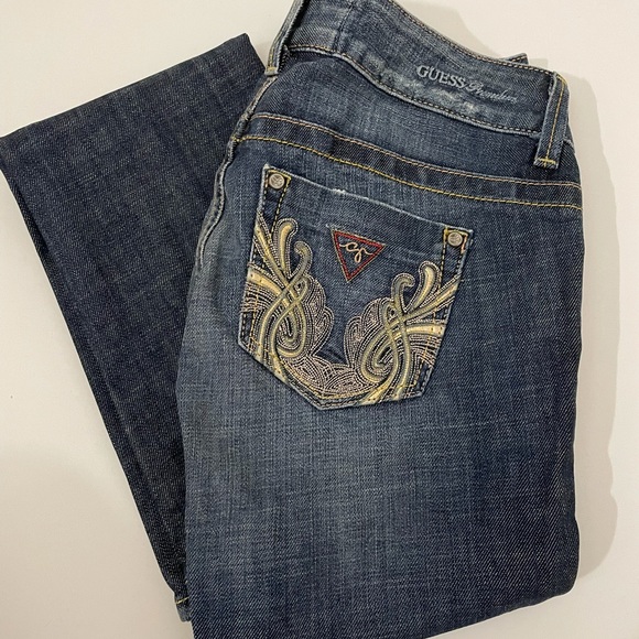 Guess Jeans- size 23 - Picture 1 of 6